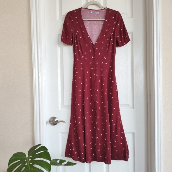 Reformation Dresses & Skirts - 🌸 Reformation Locklin Floral Print Midi Dress Carina